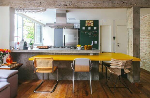 Cozinhas modernas mesa de jantar integrada com bancada